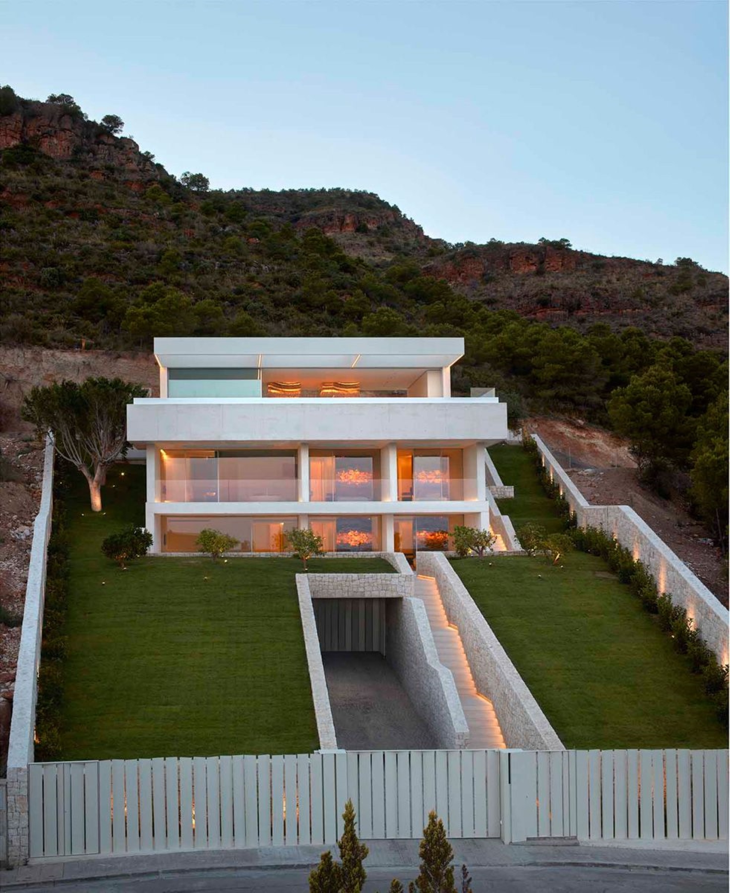 Casa Terreno Inclinado