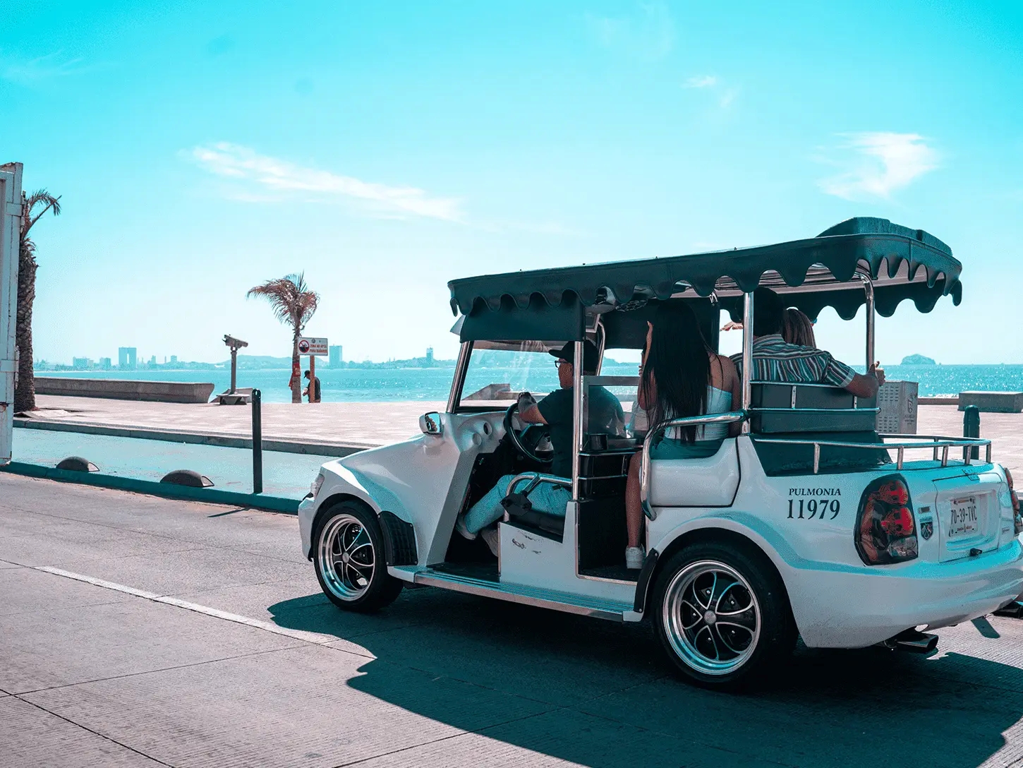 Malecón de Mazatlán paseo en pulmonía